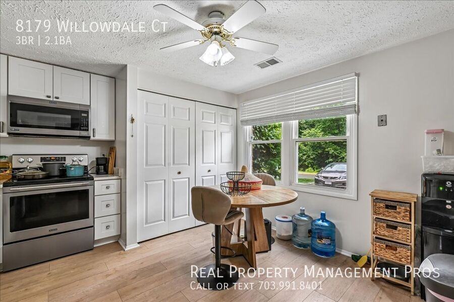 8179 Willowdale Ct - Photo 5 of 25