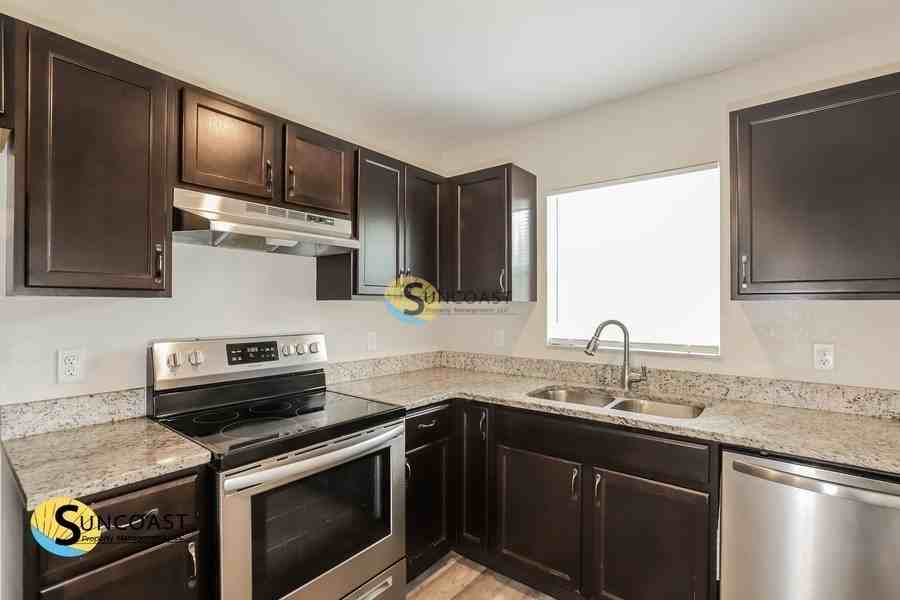 9441 N Mendoza Way - Photo 2 of 14