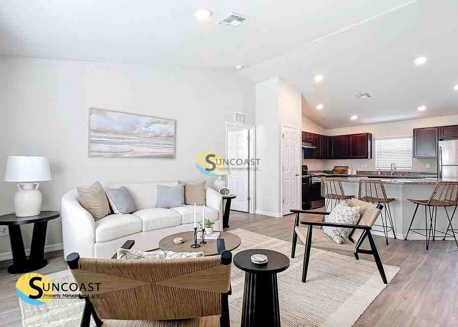 15108 Sw 37th Ter - Photo 2 of 18