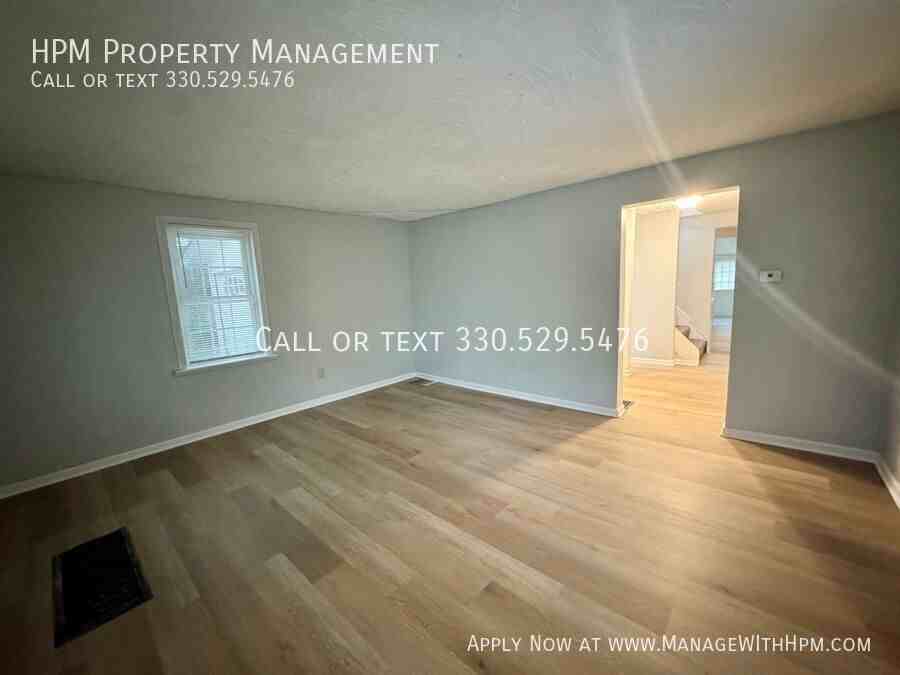 612 Guy St Nw - Photo 2 of 21