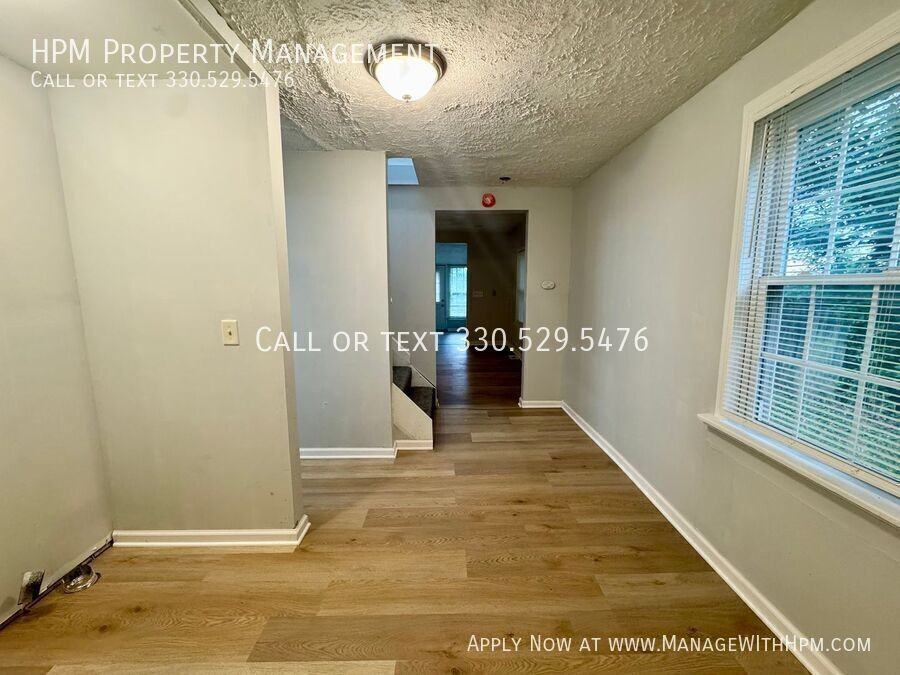 612 Guy St Nw - Photo 3 of 21