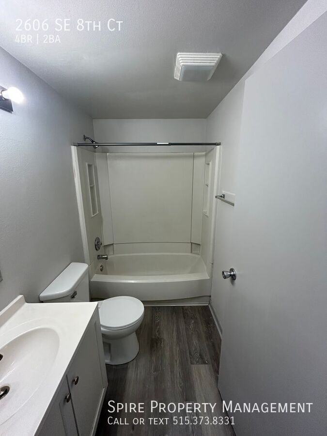 2606 Se 8th Ct - Photo 7 of 10
