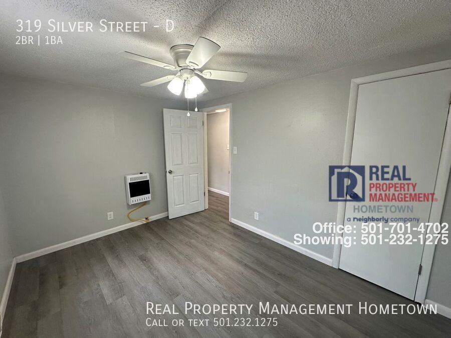 319 Silver St #D - Photo 7 of 10