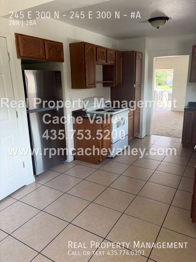 245 245 E 300 N - 245 E 300 N #A - Photo 3 of 9