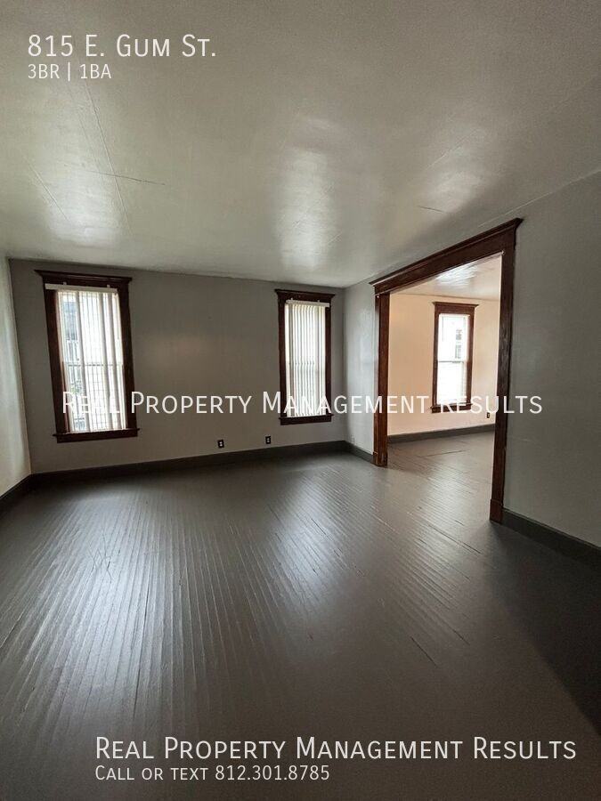 815 E Gum St - Photo 3 of 20