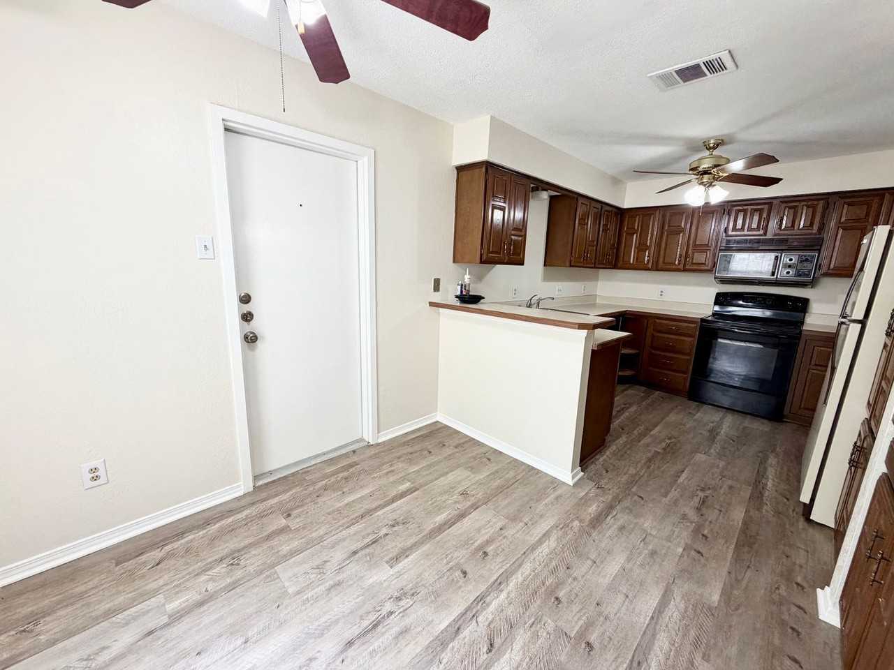 3825 Kimberly Dr - Photo 6 of 22