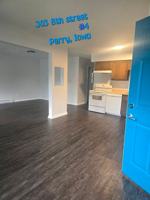 featured image of 303 8th St