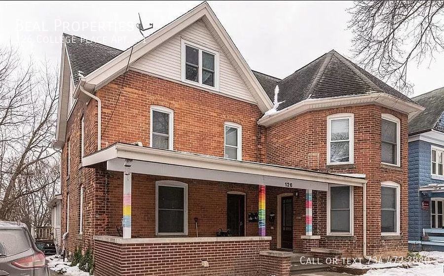 126 College Pl #1 - Photo 2 of 18
