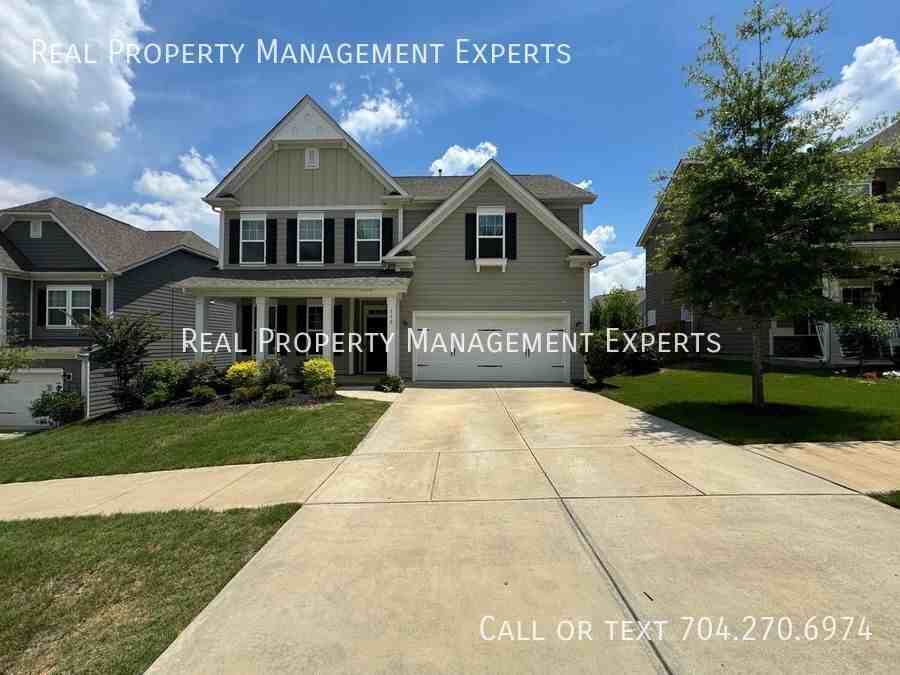 112 Cramerton Mills Pkwy - Photo 2 of 30
