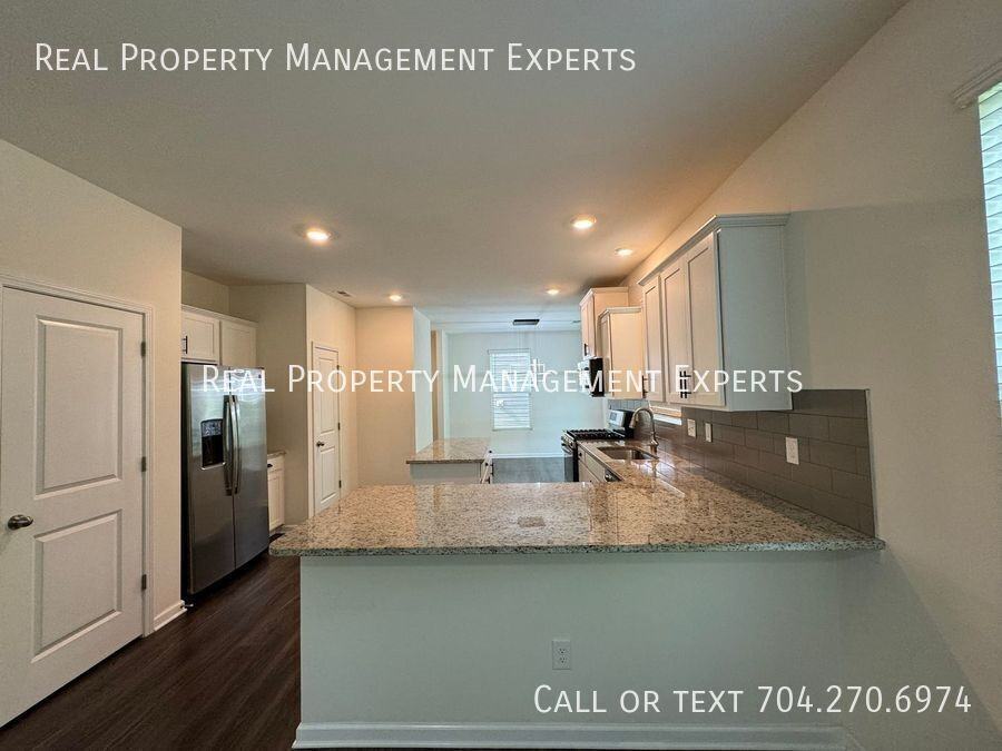 3227 Selwyn Landing Dr - Photo 3 of 20