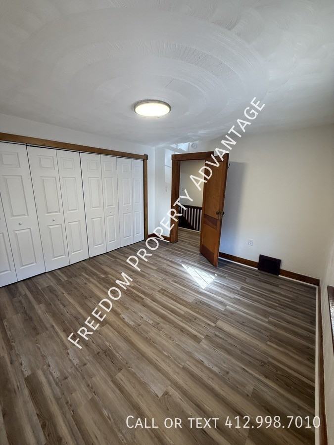 1002 Indiana Ave - Photo 3 of 16
