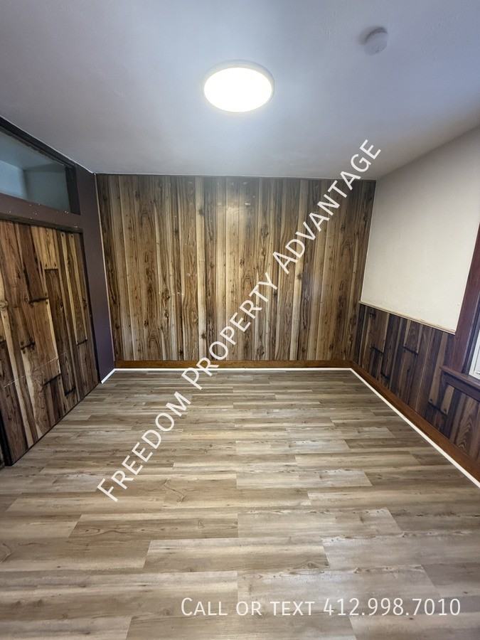 1002 Indiana Ave - Photo 5 of 16