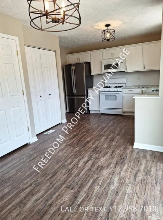503 Panorama Dr - Photo 2 of 20
