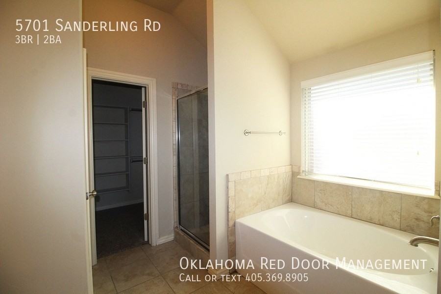 5701 Sanderling Rd - Photo 3 of 14