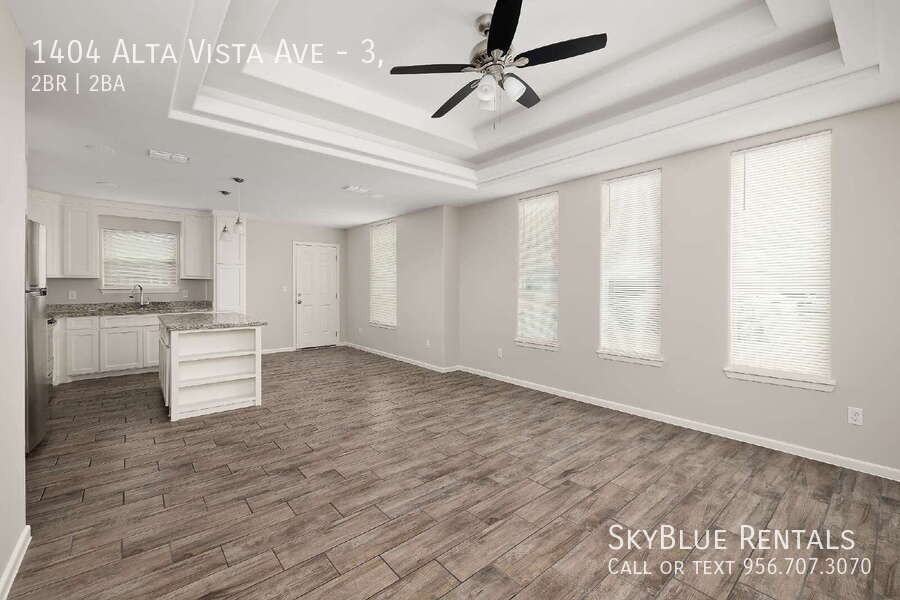 1404 Alta Vista Dr #3 - Photo 4 of 13