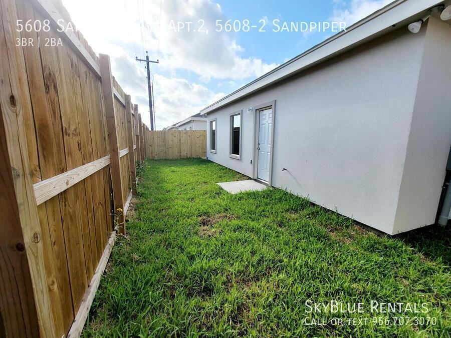 5608 Sandpiper Ave Apt 2 - Photo 2 of 9