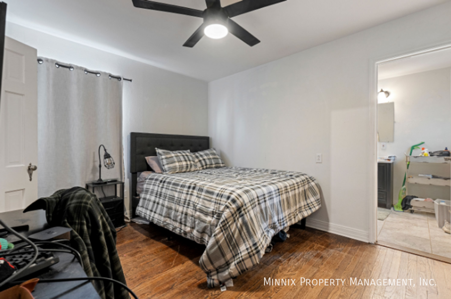 2511 28th St - Photo 6 of 15