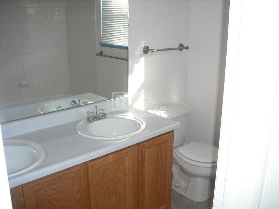 5934 Fossil Dr - Photo 3 of 21