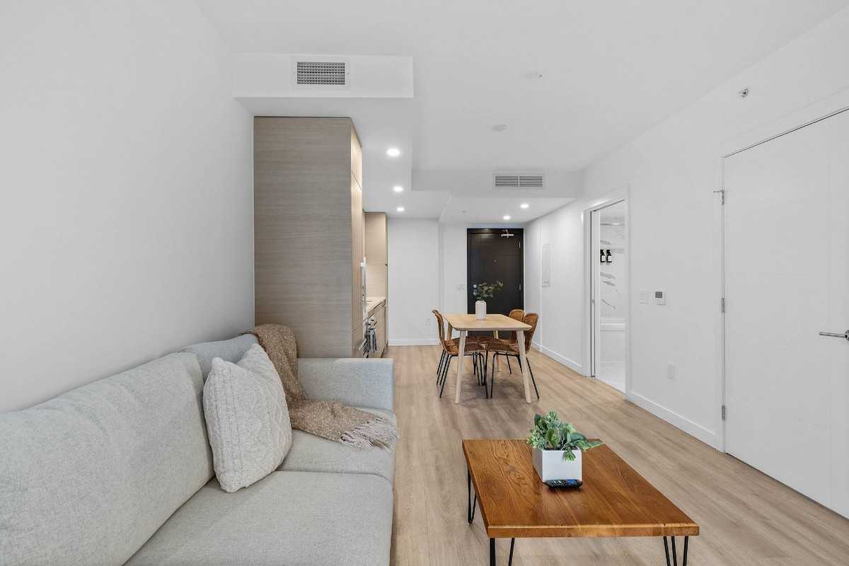 823 Carnarvon St #1308 - Photo 6 of 40