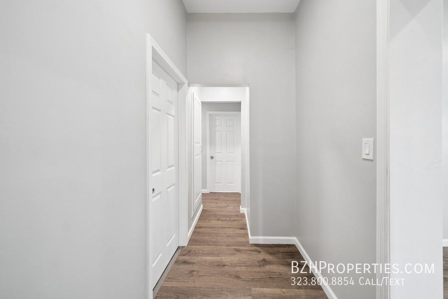 1543 W 23rd St - Photo 7 of 21