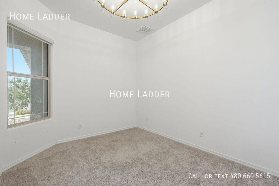10812 E Tesla Ave - Photo 7 of 50