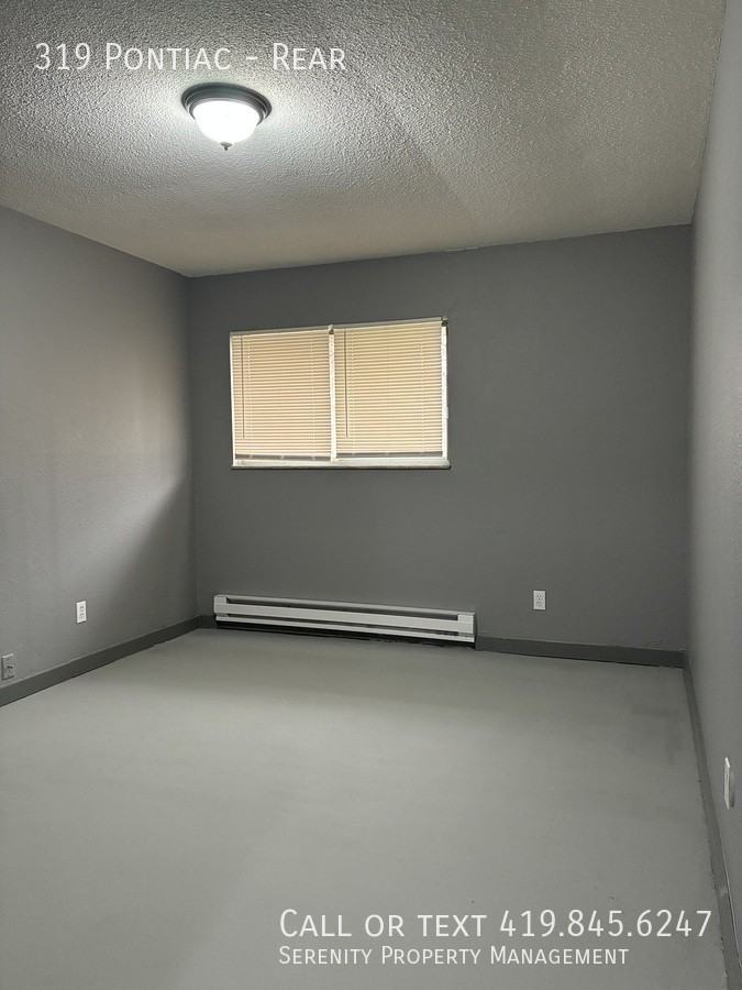 319 Pontiac St #REAR - Photo 4 of 4