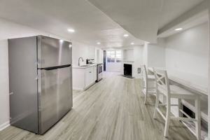 featured image of 7361 Claremont Ave #03