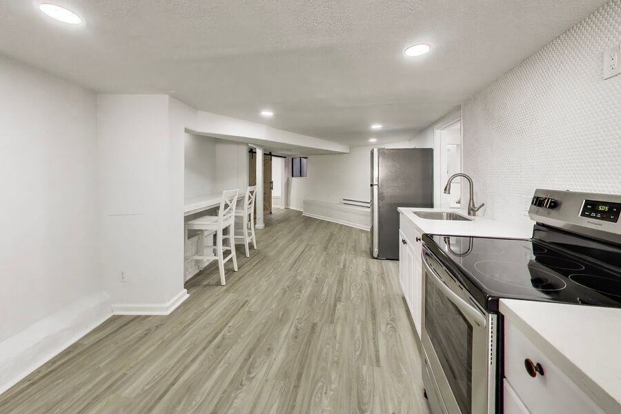 7361 Claremont Ave #03 - Photo 2 of 18