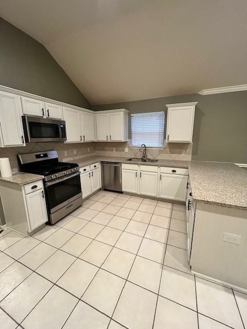 11714 Elizabeth Ct #NA - Photo 3 of 12