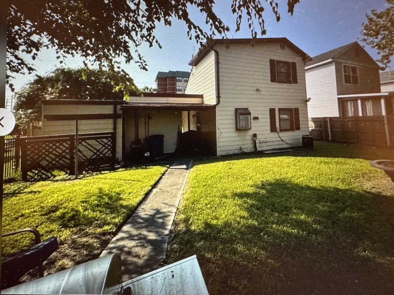 655 26th St #NA - Photo 3 of 18