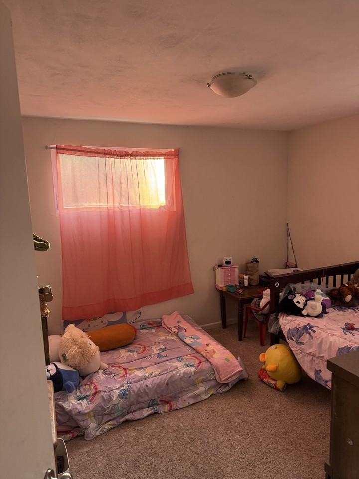 130 Christopher Cir #NA - Photo 7 of 12