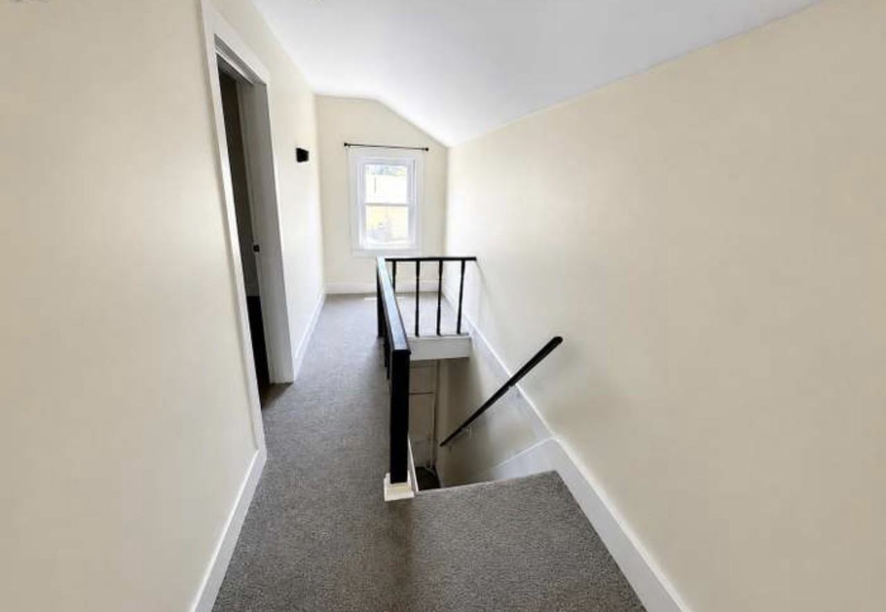 532 E Adams St #NA - Photo 7 of 11