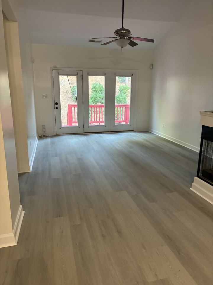 7602 Astoria Pl #7602 - Photo 4 of 6