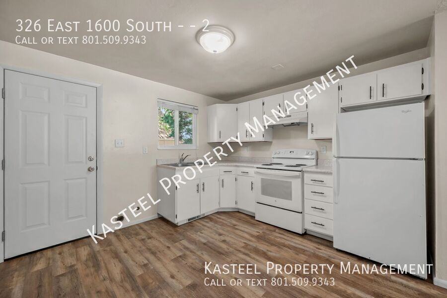 326 E 1600 S #2 - Photo 7 of 21