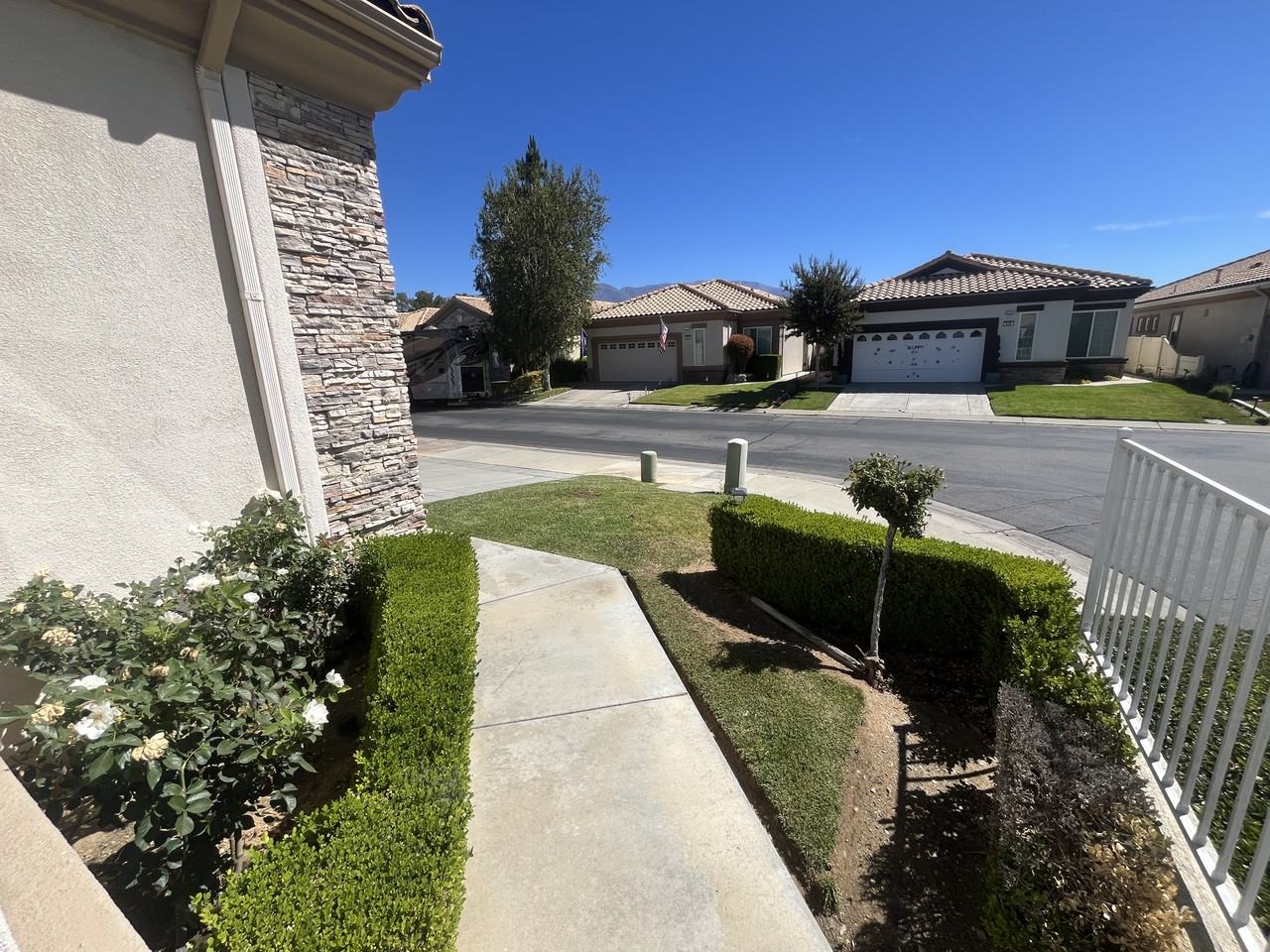 525 Brooklawn Dr #NA - Photo 3 of 50