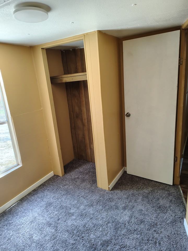 16161 Fullington Rd #NA - Photo 7 of 10