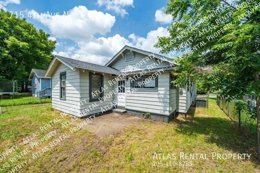 715 4th Ave N - Photo 3 of 18