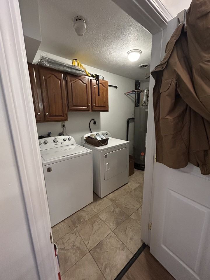 944 Hudson Rd #NA - Photo 7 of 18