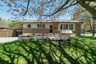 5 Parkway Cres #LOWER - Photo 1 of 1