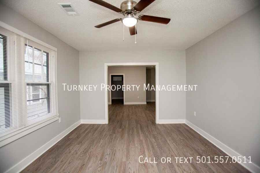 1415 S Cedar St - Photo 4 of 13