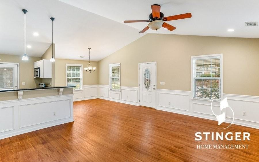 1822 Drayton Dr - Photo 5 of 28