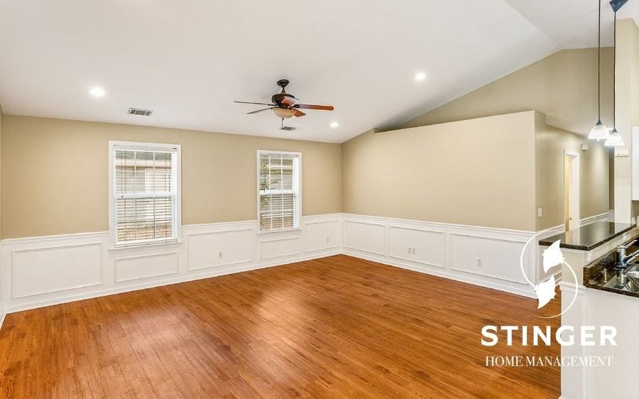 1822 Drayton Dr - Photo 7 of 28