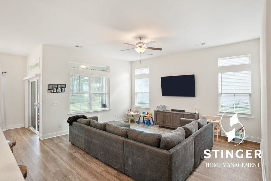 58 Newton Ter - Photo 6 of 29