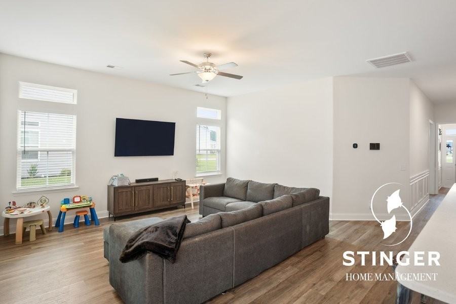 58 Newton Ter - Photo 7 of 29