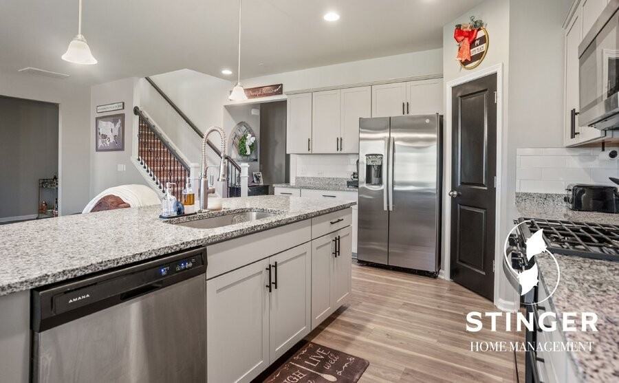 75 Keowee Ln - Photo 5 of 31