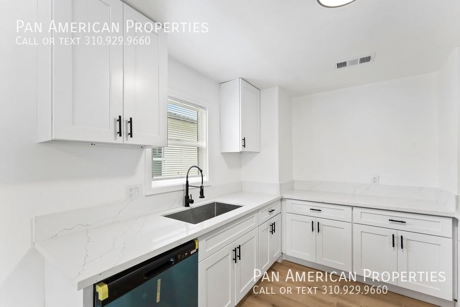 4332 Andy St - Photo 6 of 16