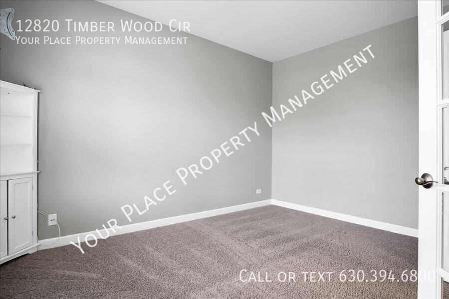 12820 Timber Wood Cir - Photo 2 of 37