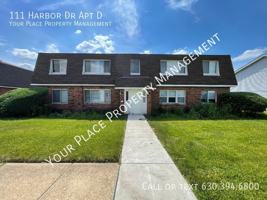 featured image of 111 Harbor Dr Apt D #Apt D