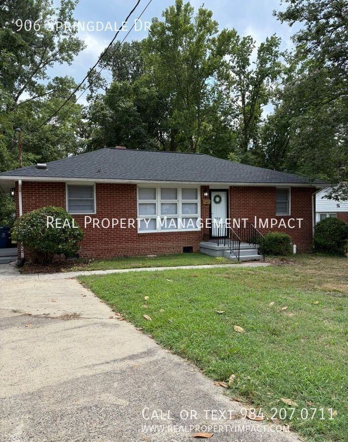 906 Springdale Dr - Photo 2 of 38