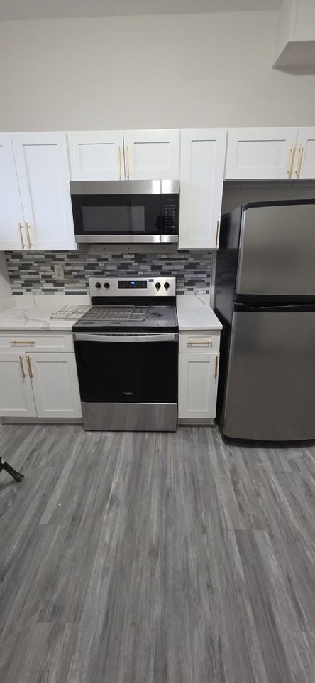 2723 W Lafayette Ave - Photo 5 of 9